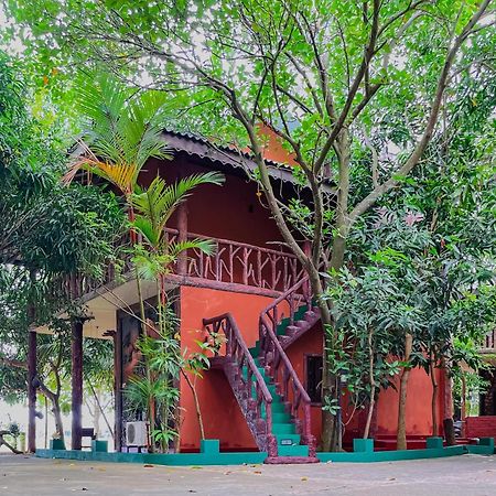 V Cabanas & Yala Safari Place Tissamaharama Εξωτερικό φωτογραφία