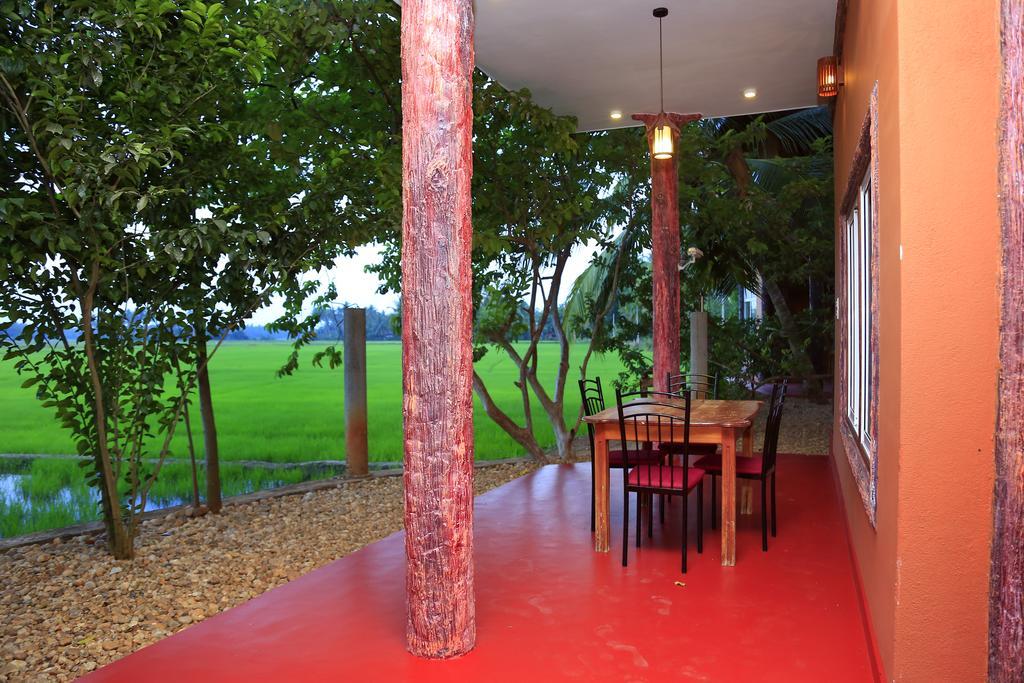 V Cabanas & Yala Safari Place Tissamaharama Εξωτερικό φωτογραφία