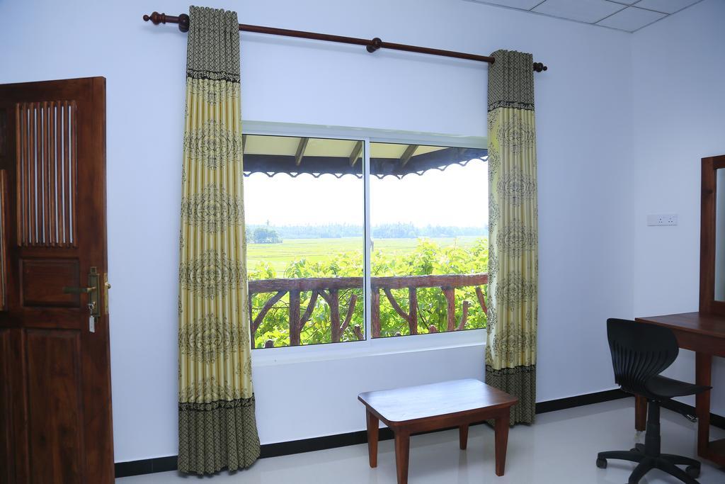 V Cabanas & Yala Safari Place Tissamaharama Εξωτερικό φωτογραφία